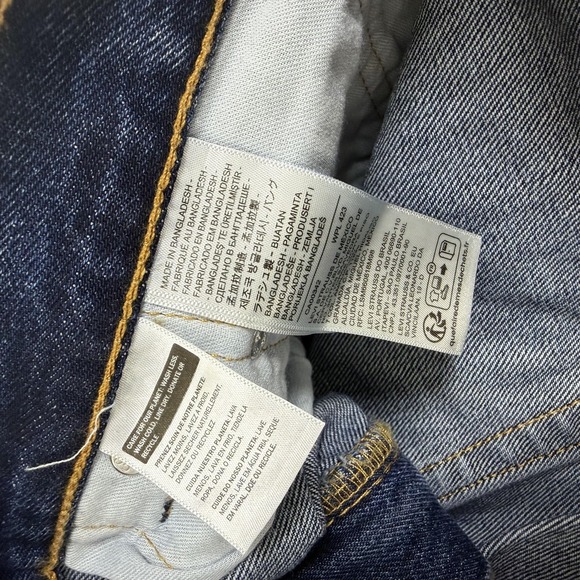 Levi's 505 Regular Jeans Mens 33x32 Blue Denim Straight Leg Medium Wash - Picture 11 of 13